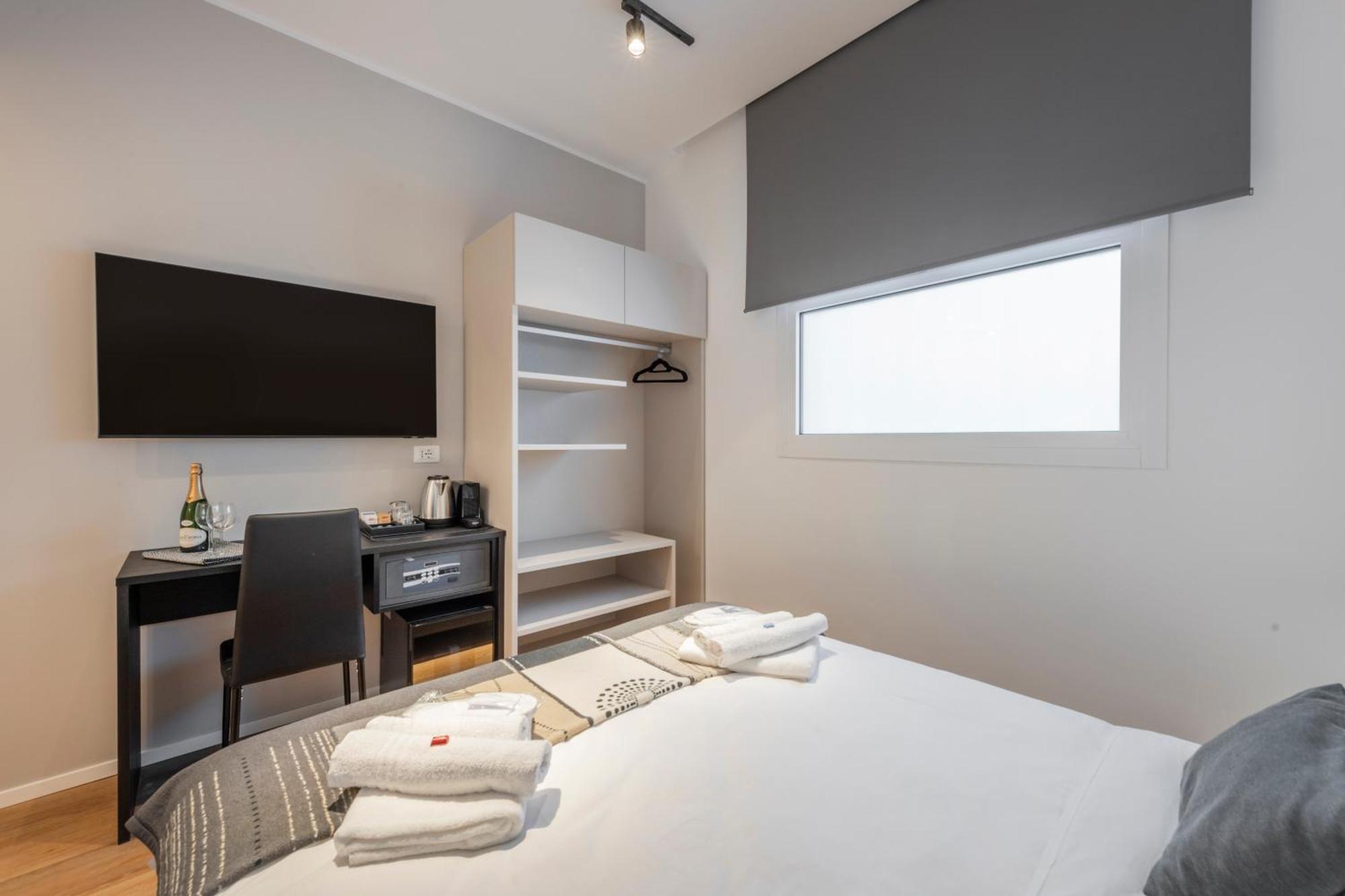 Bnbutler - Inbrera Suites - Giulianova, 1 Milaan Buitenkant foto
