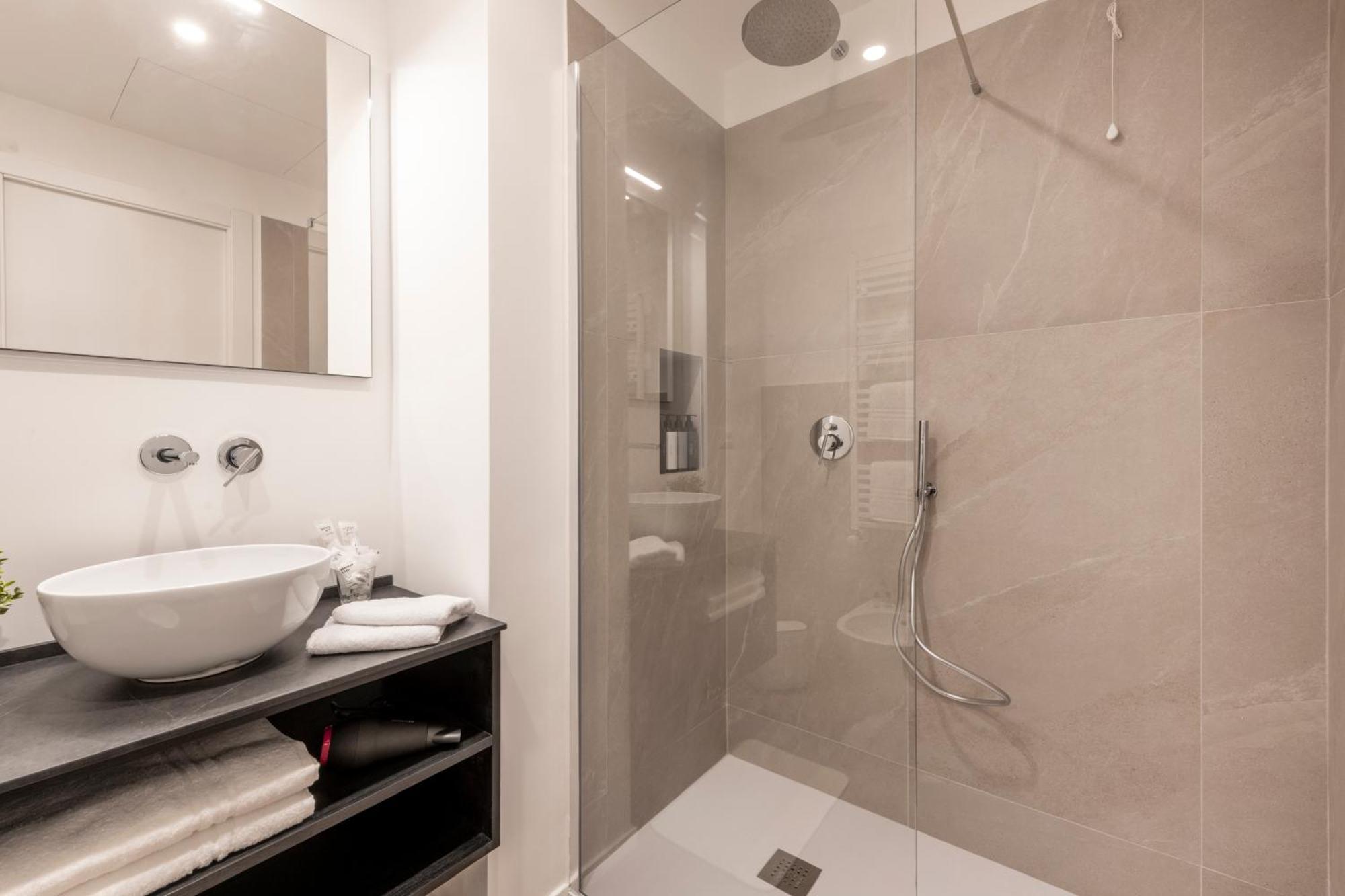 Bnbutler - Inbrera Suites - Giulianova, 1 Milaan Buitenkant foto